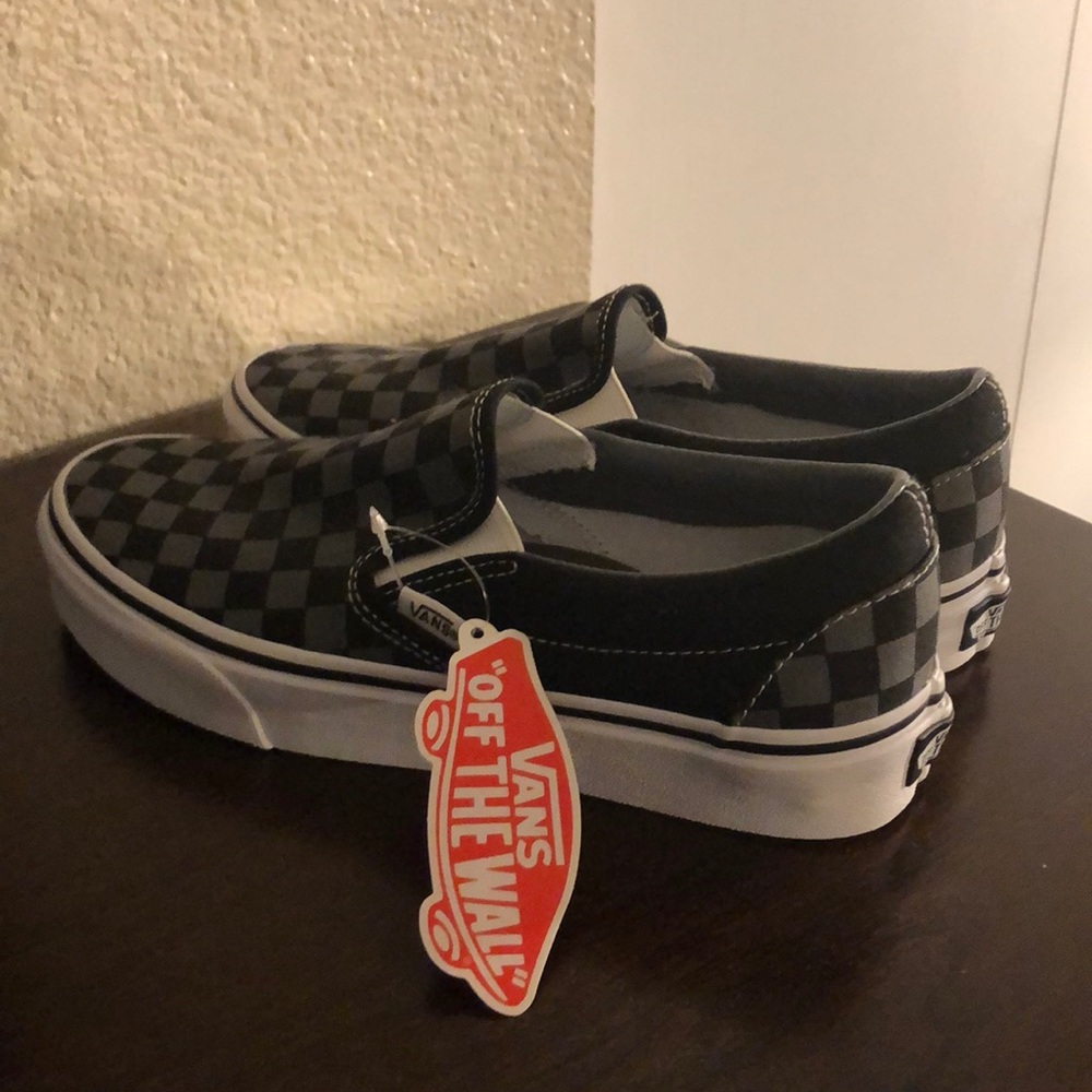 New Van Slip-on